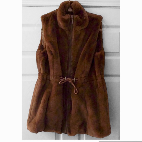 Catherine Malandrino brown faux fur vest features - Picture 13 of 14